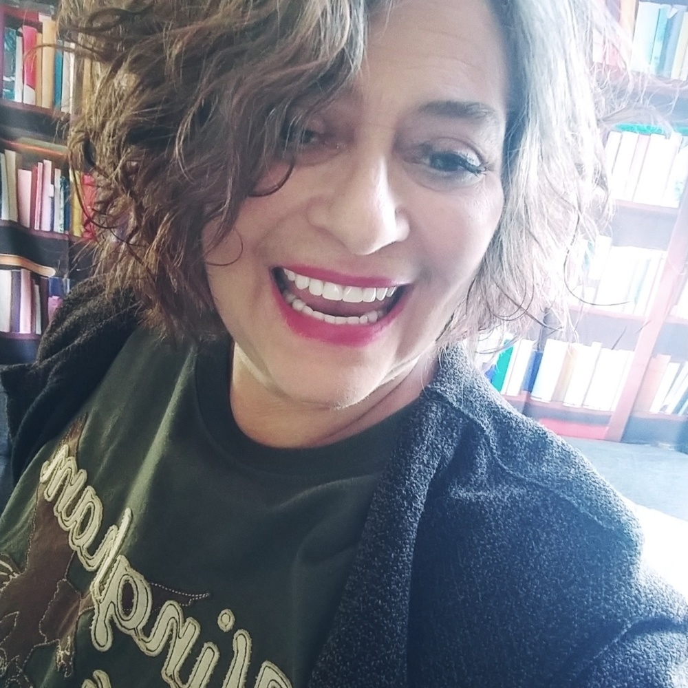 Meet your Posher, Christine